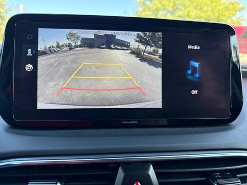 Certified 2023 Hyundai Santa Fe SEL image 32