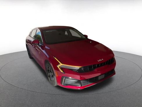 Used 2025 Kia K5 LXS image 3
