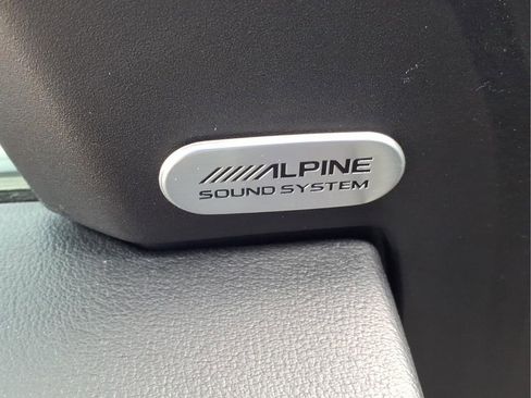 Used 2022 Dodge Charger Scat Pack RWD image 14
