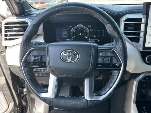 Used 2022 Toyota Tundra Capstone AWD/4WD image 8