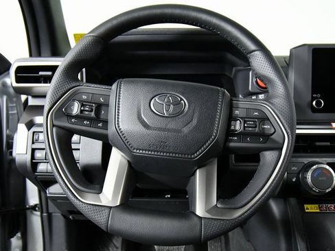 New 2026 Toyota 4Runner TRD Off-Road image 2