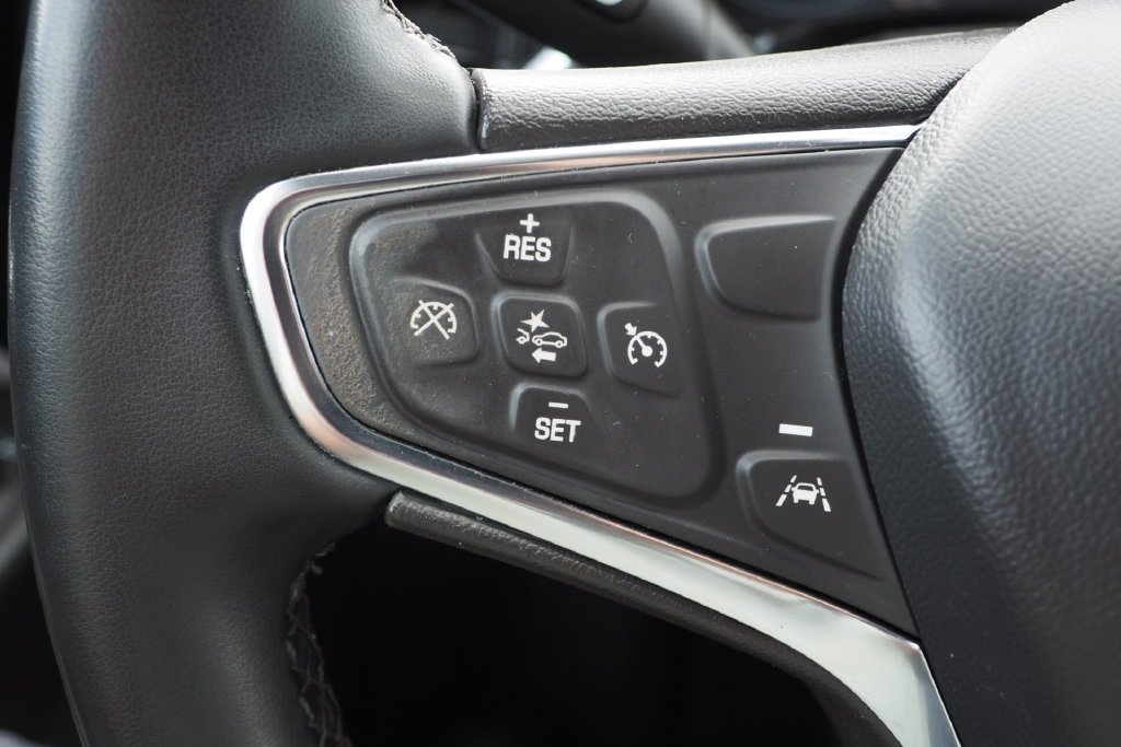 Used 2023 Chevrolet Equinox LT w/ Driver Convenience Package AWD/4WD image 26