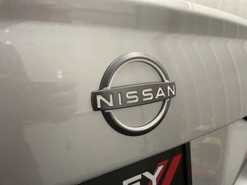 Used 2025 Nissan Versa SV w/ Trunk Package FWD image 13