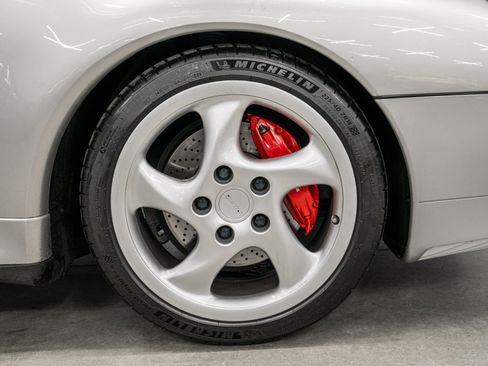 Used 1997 Porsche 911 4 Coupe AWD/4WD image 38