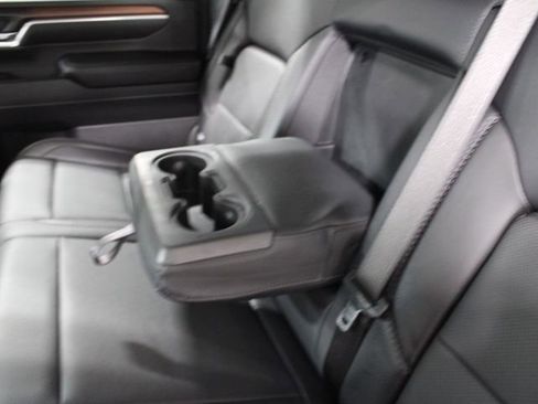 Used 2025 GMC Sierra 2500 Denali image 23