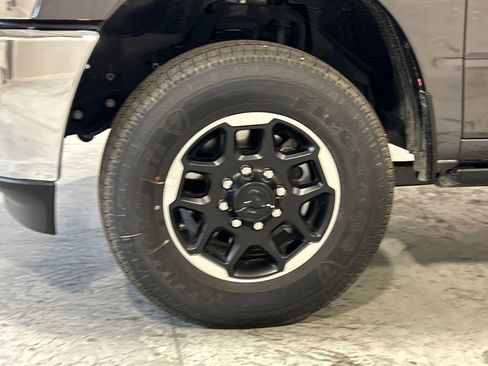 New 2025 RAM 2500 Laramie image 11