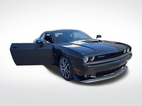 Used 2022 Dodge Challenger R/T w/ Plus Package RWD image 19