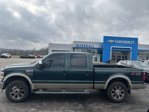 Used 2010 Ford F250 4x4 Crew Cab Super Duty image 2
