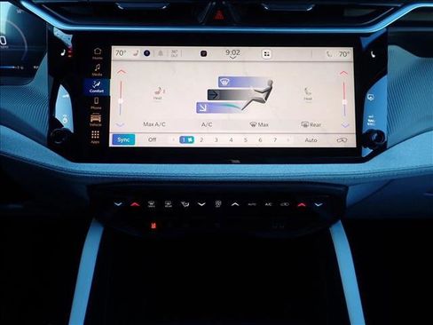 New 2026 Jeep Cherokee Laredo image 17