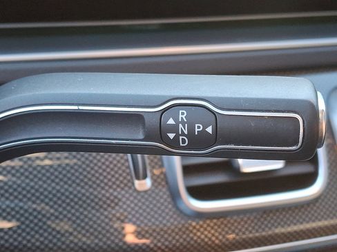 Used 2021 Mercedes-Benz GLS 580 GLS 580 image 15