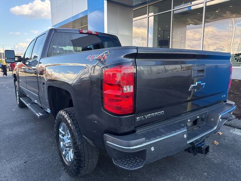 Used 2016 Chevrolet Silverado 2500 LTZ w/ LTZ Plus Package image 8