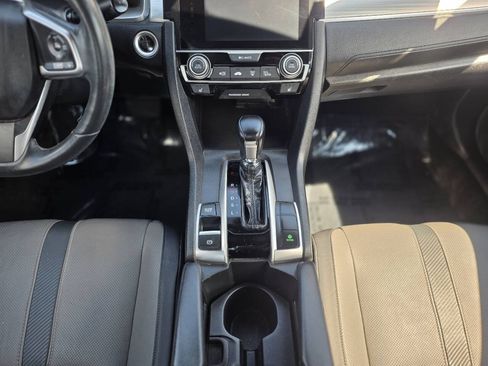 Used 2016 Honda Civic Touring image 15