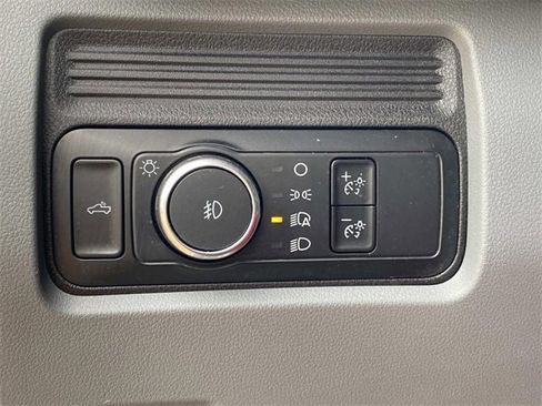 Used 2025 Ford F250 XLT image 33