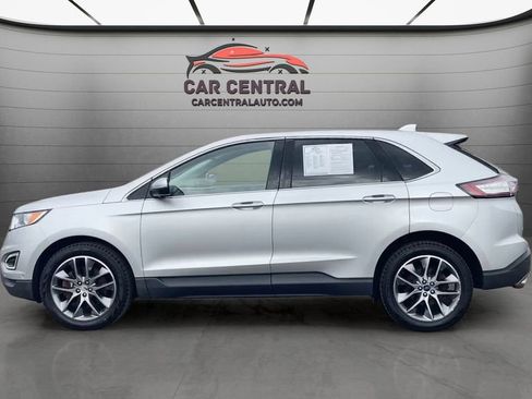 Used 2016 Ford Edge Titanium w/ Equipment Group 302A AWD/4WD image 2
