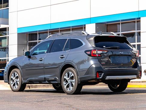 Used 2021 Subaru Outback Touring w/ Popular Package #2 AWD/4WD image 3