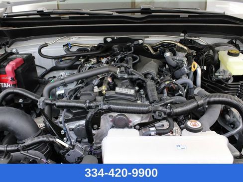 Used 2025 Toyota Tacoma TRD Sport image 28