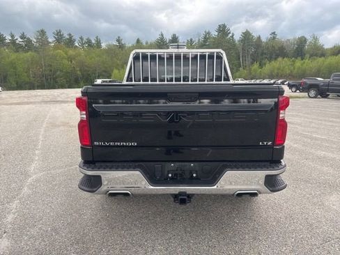 Used 2023 Chevrolet Silverado 1500 LTZ AWD/4WD image 5