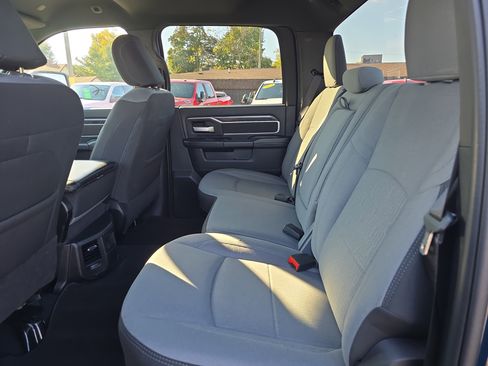 Used 2024 RAM 2500 Big Horn w/ Bed Utility Group image 8