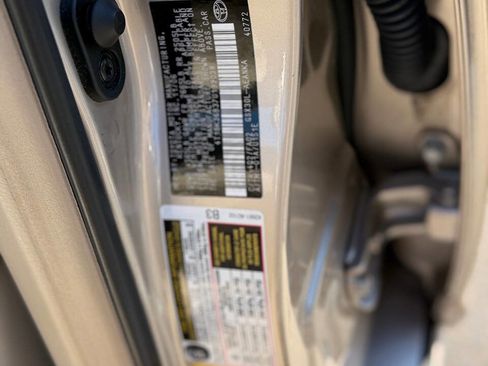 Used 2007 Toyota Avalon Limited image 71