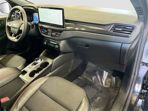 Used 2024 Ford Escape ST-Line w/ Tech Pack #1 image 30