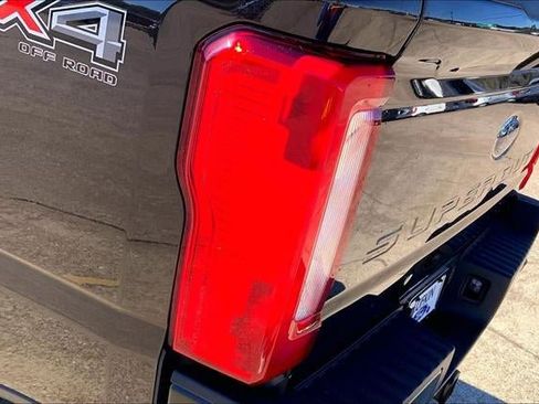 Used 2024 Ford F350 XL w/ FX4 Off-Road Package image 29