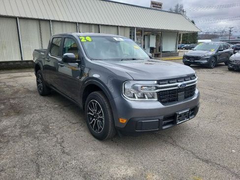 Used 2024 Ford Maverick Lariat w/ 4K Tow Package image 5