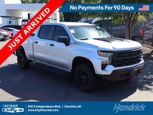 Used 2022 Chevrolet Silverado 1500 Custom Trail Boss AWD/4WD image 1