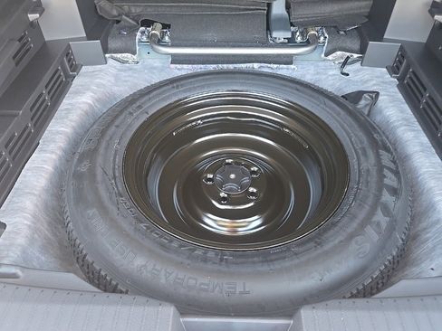 New 2026 Nissan Rogue SV image 36