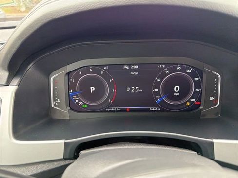 Used 2023 Volkswagen Atlas SE w/ Panoramic Sunroof Package FWD image 28