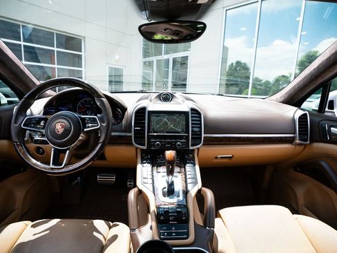 Used 2015 Porsche Cayenne Turbo AWD/4WD image 49