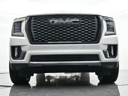 Used 2023 GMC Yukon XL Denali Ultimate image 55