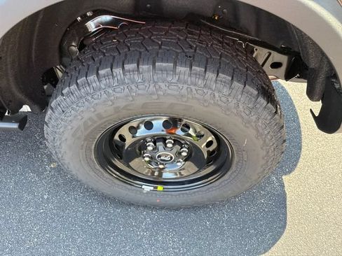 New 2026 Ford Bronco Big Bend w/ Black Diamond Package AWD/4WD image 18