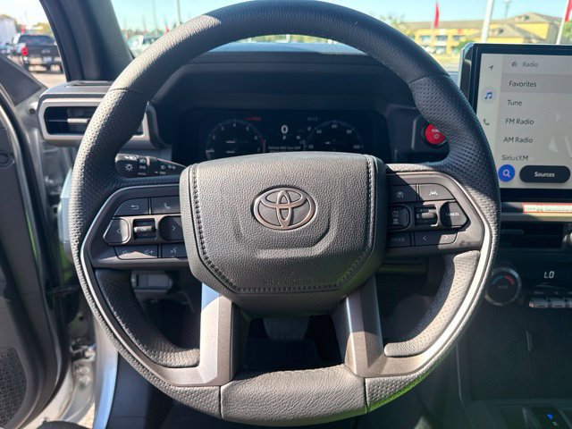 Used 2025 Toyota Tacoma TRD Off-Road AWD/4WD image 30