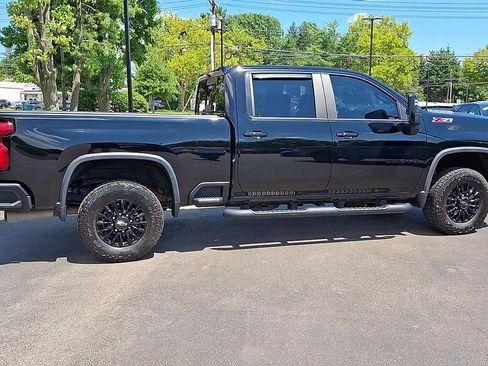 Certified 2021 Chevrolet Silverado 2500 LTZ w/ LTZ Plus Package AWD/4WD image 3