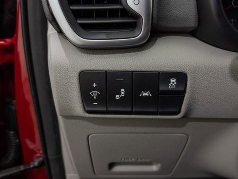 Used 2018 Kia Sportage LX w/ LX Technology Package AWD/4WD image 21