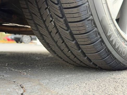 Certified 2016 Toyota Camry XLE w/ Moonroof Package image 12