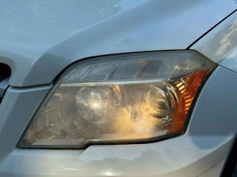 Used 2012 Mercedes-Benz GLK 350 4MATIC image 10