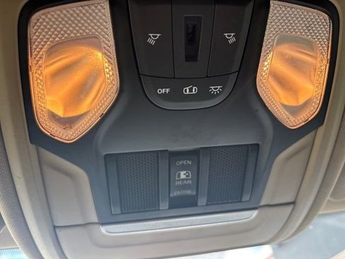 Used 2019 RAM 2500 Tradesman AWD/4WD image 40