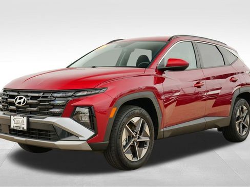 Used 2026 Hyundai Tucson SEL image 3