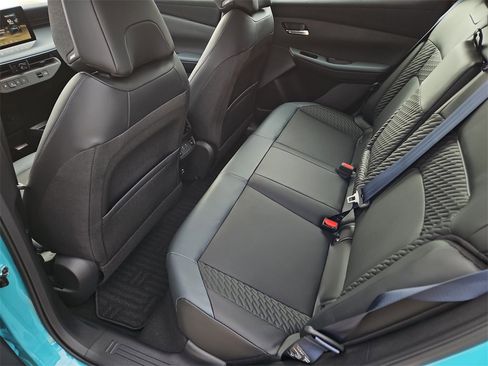 New 2026 Nissan Leaf Platinum+ image 12