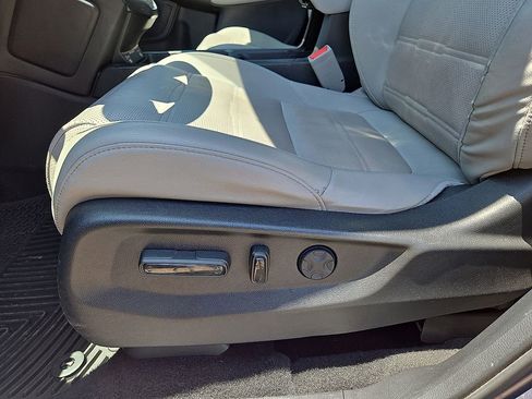 Used 2020 Honda CR-V EX-L image 24
