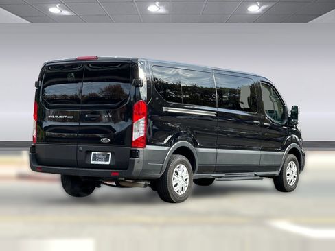 Used 2023 Ford Transit 350 XLT image 8