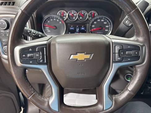 Used 2019 Chevrolet Silverado 1500 LTZ AWD/4WD image 34