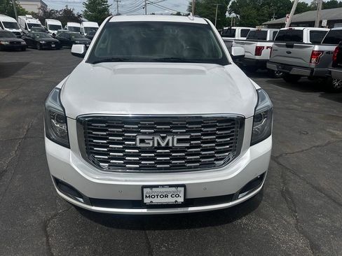 Used 2018 GMC Yukon XL Denali w/ Denali Ultimate Package AWD/4WD image 8