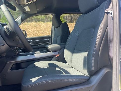 New 2026 RAM 1500 4x4 Crew Cab image 12