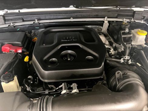 Used 2024 Jeep Wrangler Willys image 33