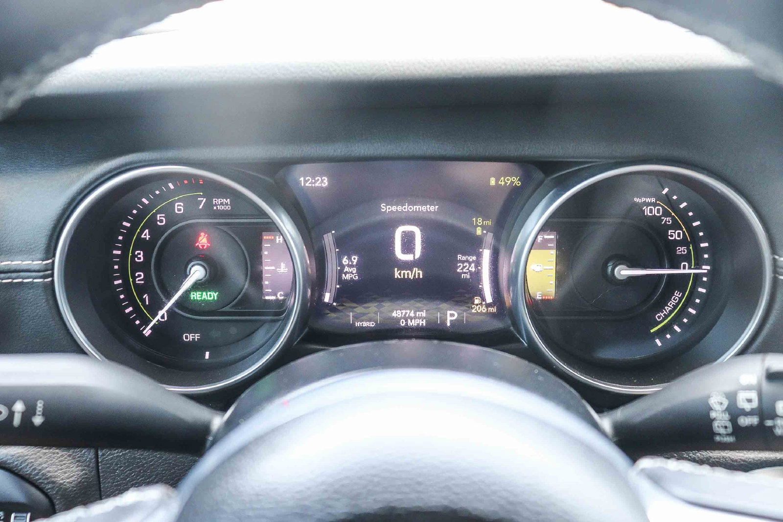 Used 2022 Jeep Wrangler Unlimited Sahara w/ Cold Weather Group AWD/4WD image 27