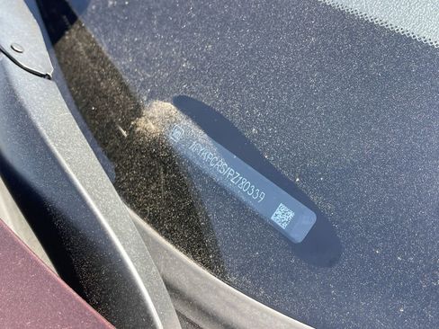 Used 2023 Cadillac XT6 Premium Luxury image 34