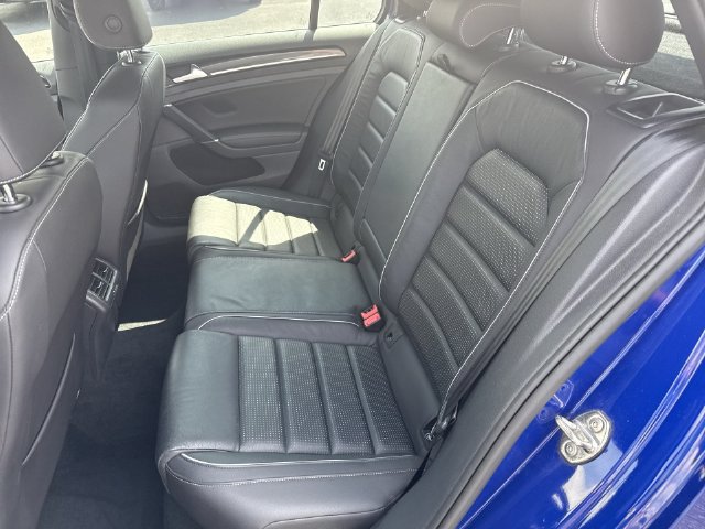 Used 2019 Volkswagen Golf R 4-Door AWD/4WD image 32