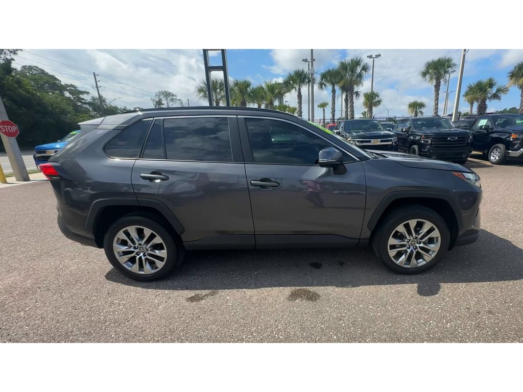 Used 2023 Toyota RAV4 XLE Premium FWD image 9